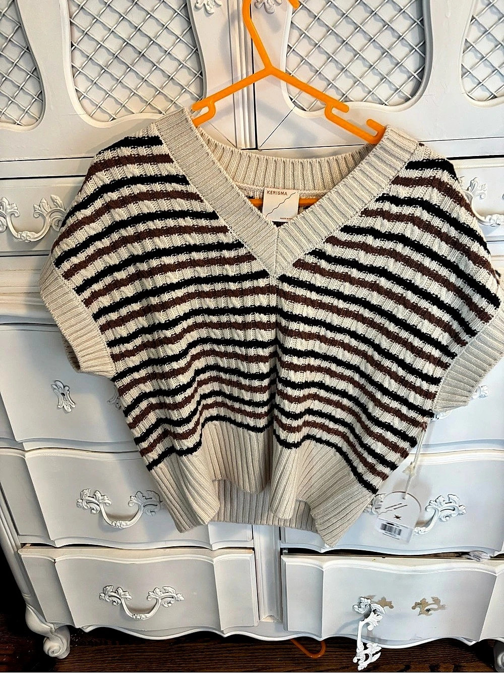 Kerisma Libby Sweater Vest Striped Sweater Vest Cream M/L NWT